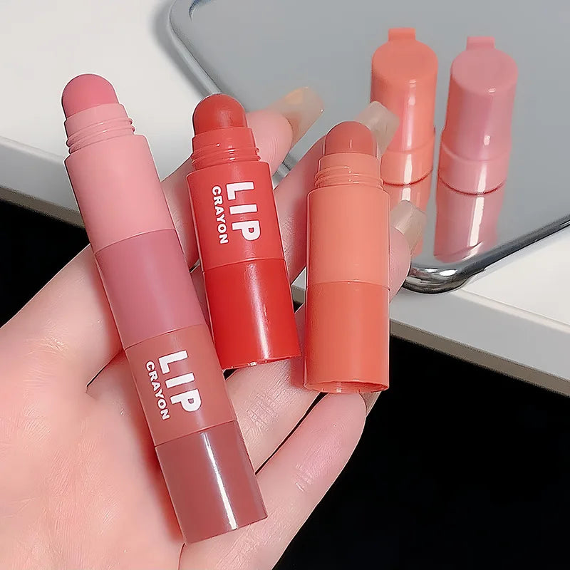 Kit de lápiz labial mate 4 en 1, conjunto de lápiz labial rojo sexy aterciopelado, taza antiadherente, lápiz labial multicolor, maquillaje, conjunto cosmético de labios