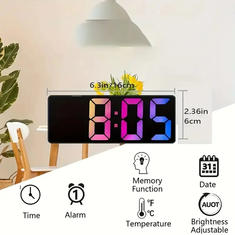 Reloj digital de última generación con alarma LED, reloj electrónico de escritorio para dormitorio con pantalla de temperatura y brillo ajustable  12 o 24 horas